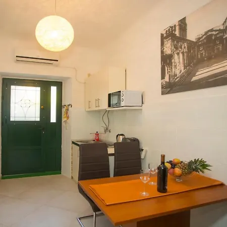 Apartment Silvana Split Exterior photo